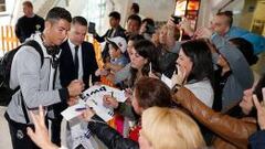 La lluvia recibe en Bilbao a un Real Madrid sin Sergio Ramos