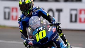 Towcester (United Kingdom), 24/05/2025.- Italtrans Racing Team rider Diogo Moreira of Brazil in action during the Moto2 qualifying session at the Motorcycling Grand Prix of Great Britain at the Silverstone Circuit race track in Towcester, Britain, 24 May 2025. (Motociclismo, Brasil, Gran Bretaña, Reino Unido) EFE/EPA/TIM KEETON