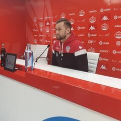 Carrillo: "Curro Torres nos pide que tengamos la pelota y propongamos"