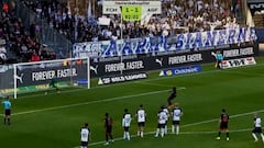 ¿Nueva moda a la vista para los lanzadores de penaltis? La ‘treta’ para dejar al portero plantado