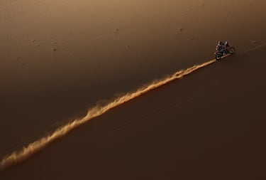 El piloto estadounidense Skyler Howes compite con una Honda CRF 450 en la etapa 8 de la 48ª edición del Rally Dakar 2026.