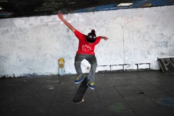 Mediante una exhibición debajo de Southbank Centre de Londres pretenden salvar el skatepark de tiendas y cafés.