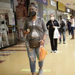 Pico y cédula en Colombia: ¿rige también en los centros comerciales?