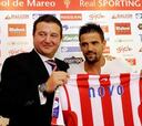 Nacho Novo ya es un ídolo para la afición rojiblanca