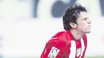 <b>EL MENISCO SÓLO LE DEJÓ KO DOS PARTIDOS</b>. Kezman ya demostró que sus ganas acortan los plazos de recuperación. Se operó del menisco el 15 de diciembre y tardó sólo 20 días en trabajar con el resto. Sólo se perdió dos partidos.