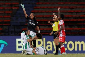 Partido de ida de las semifinales de la Liga Femenina BetPlay 2023, entre Atlético Nacional e Independiente Santa Fe.