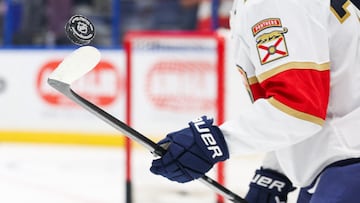 The NHL superstar is set to return to our screens for TNT coverage of the season: here’s who is joining him.