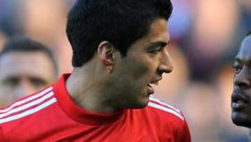 Luis Suárez pide disculpas por los insultos racistas