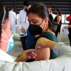 ¿Qué municipios aplicarán la segunda dosis de la vacuna a jóvenes de 18 a 29 años?