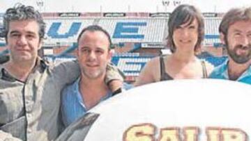 <b>SIMPATÍA. </b>Los actores protagonistas de la película reconocen que el Recreativo les cae bien y que han acertado eligiendo Huelva.