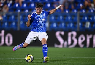 Oficial: Azón, del Como al Ipswich