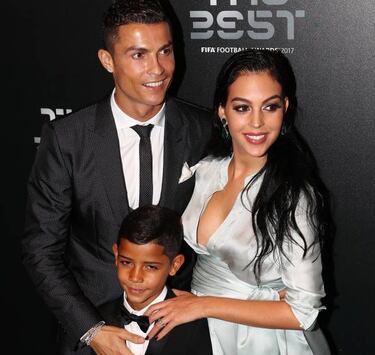 Georgina, Antonella y Rubio, embarazadas en los The Best
