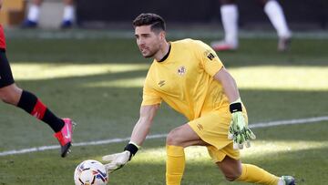 Luca Zidane se asienta en la porter¨ªa del Rayo Vallecano