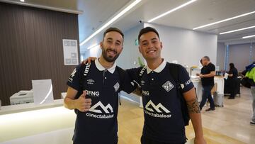 Mario Rivillos y Dani Saldise, a su llegada a Bruselas.