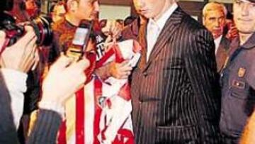 <b>ACLAMADO. </b>Fernando Torres fue aclamado por los seguidores canarios.