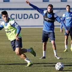 Bustinza y Recio vuelven en una sesión con casi 1.500 aficionados