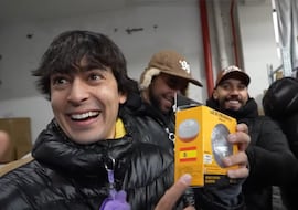 Nil Ojeda desata la polémica con las balizas V‑16 al revelar su coste real de fabricación en China: “Alucinante”