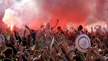 El PSV no controlará a los hinchas que viajen a Barcelona