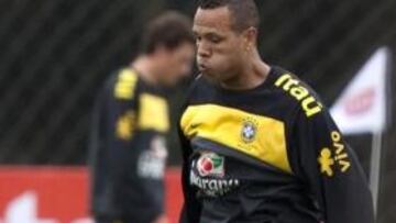 Luis Fabiano: "Sin duda dejaré el Sevilla en 2011"