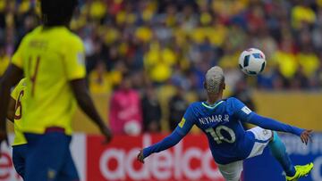 Brasil golea a Ecuador en Quito y espera por Colombia