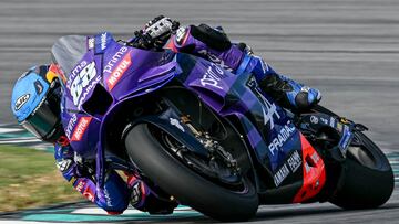 Prima Pramac Yamaha's Portuguese rider Miguel Oliveira rides during the second day of the 2025 MotoGP pre-season test at the Sepang International Circuit in Sepang on February 6, 2025. (Photo by MOHD RASFAN / AFP)