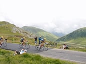 ¿Adiós al Alpe D’Huez en el Tour 2026? La propuesta que busca ‘tumbar’ la etapa reina de la ronda gala