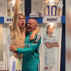 Lo que no se vio de la celebración: el momentazo de Modric y Pintus, totalmente desatados