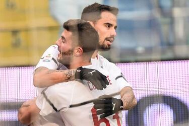 Donnarumma wishes Higuaín luck ahead of expected Chelsea switch