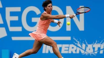 Tennis - WTA Premier - Aegon International - Devonshire Park Lawn Tennis Club, Eastbourne, Britain - June 25, 2017 Spain's Carla Suarez-Navarro in action during the round of 64 against Russia's Ekaterina Makarova Action Images via Reuters/Matthew Childs