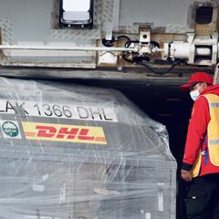 Llegan a México más de 226 mil vacunas Pfizer