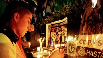 Hinchas de Nacional, Sante Fe y Millos se unen por Chapecoense