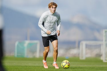 Pacheta: “Va a ser un partido muy chulo con buena temperatura, buen campo y buen todo”