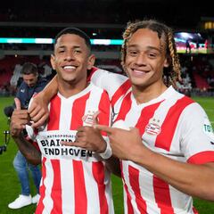 Xavi Simons ya brilla con el PSV