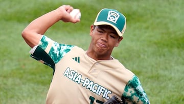 Taiwan starting pitcher Fan Chen-Jun (17) delivers a pitch against Canada during the first inning of a baseball game at the Little League World Series tournament in South Williamsport, Pa., Thursday, Aug. 17, 2023. (AP Photo/Tom E. Puskar)