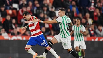 22/11/25 PARTIDO SEGUNDA DIVISION JORNADA 15
GRANADA - CORDOBA
ALEX SOLA Y CARLOS ISAAC