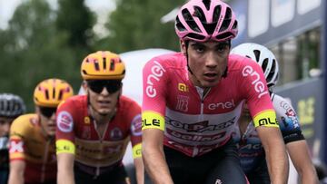 11/06/21 CICLISCMO GIRO DE ITALIA 201 SUB32 SUB 23
JUAN AYUSO CON LA MAGLIA ROSA
FOTO ENVIADA JUAN.MARIA.LEIVA.