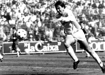 Sebasti¨¢n Losada durante los octavos de final de la temporada 1990/91 anot¨® el gol 400 ante el Swarovski Tirol austriaco.