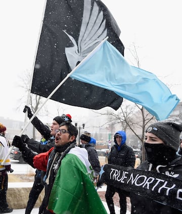 El Atlanta gana la pelea de bolas de nieve ante el Minnesota