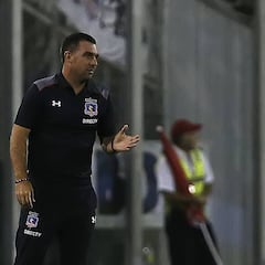 La lesión de Zaldivia enredó a Colo Colo ante Botafogo