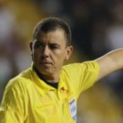 Joel Aguilar será el árbitro del duelo entre México y EU