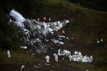 Operaciones de rescate del accidente aéreo del vuelo que transportaba al Chapecoense.