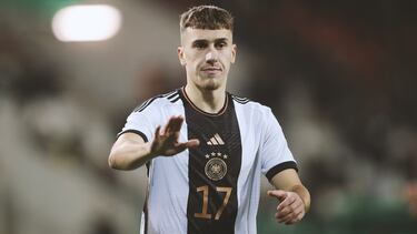 Club: Brighton & Hove Albion | Valor de mercado: 25 millones de euros.