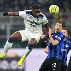 Duván Zapata estaría listo para regresar a las canchas con Atalanta