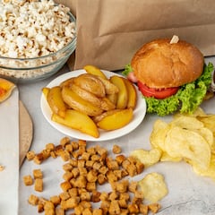 Un nutricionista español alerta de la comida irresistible que te quita 36 minutos de vida cada vez que la comes