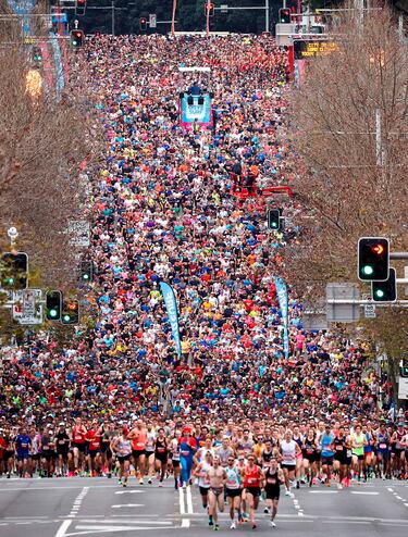 La City2Surf de Sídney no es una carrera cualquiera. Lejos de incentivar la competitividad, esta prueba de 14 km invita a sus más de 80.000 participantes a disfrazarse y disfrutar al máximo del día. Hay quien, eso sí, se lo toma en serio.