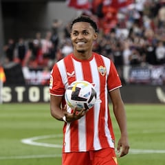 Rubi quiere que Lázaro Vinicius resucite en el Almería