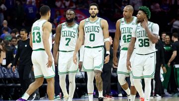 PHILADELPHIA, PENNSYLVANIA - MAY 11: Malcolm Brogdon #13, Jaylen Brown #7, Jayson Tatum #0, Al Horford #42 and Marcus Smart #36 of the Boston Celtics talk against the Philadelphia 76ers during the fourth quarter in game six of the Eastern Conference Semifinals in the 2023 NBA Playoffs at Wells Fargo Center on May 11, 2023 in Philadelphia, Pennsylvania. NOTE TO USER: User expressly acknowledges and agrees that, by downloading and or using this photograph, User is consenting to the terms and conditions of the Getty Images License Agreement.   Tim Nwachukwu/Getty Images/AFP (Photo by Tim Nwachukwu / GETTY IMAGES NORTH AMERICA / Getty Images via AFP)