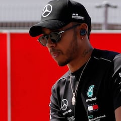 Hamilton pide más cambios: "La gente se duerme tras la salida"