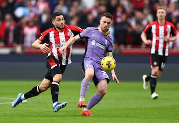 Liverpool's Diogo Jota in action with Brentford's Neal Maupay.