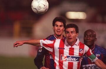 Carlos Aguilera Martín, actual director de Fútbol Base del Atlético de Madrid, es el cuarto jugador con más partidos con el conjunto rojiblanco, consiguiendo dos Copas del Rey.